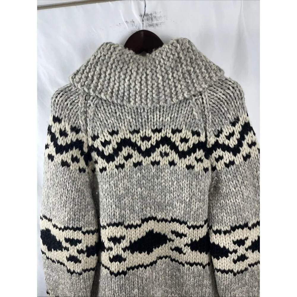 Cowichan Style Vintage Wool Sweater Men’s Large - Picture 7 of 9
